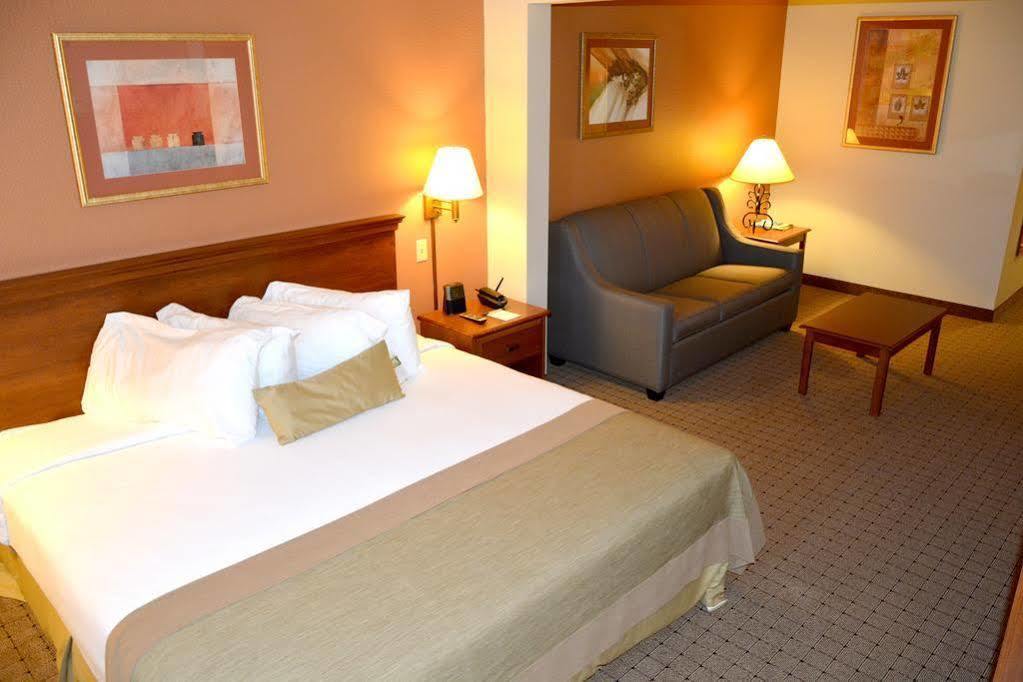 Wingate By Wyndham West Monroe